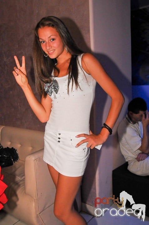 Petrecere în Club Rio, 