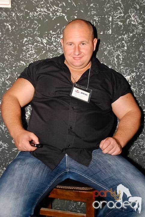 Petrecere în Life Club, 