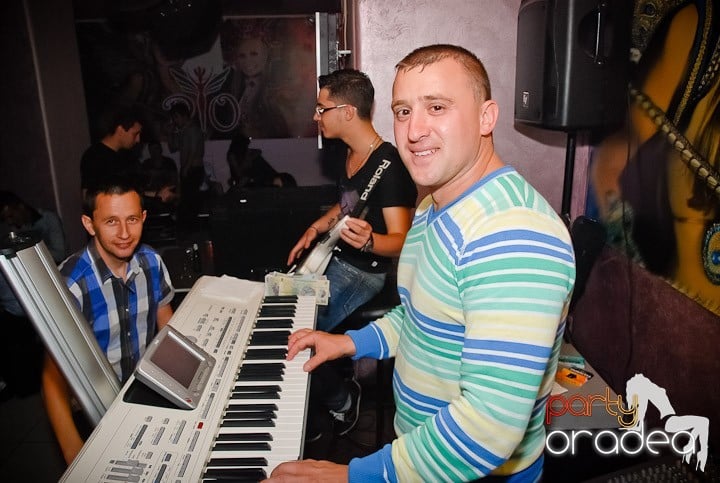 Petrecere în Rio Club, 