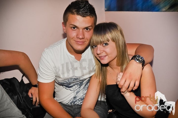 Petrecere în Rio Club, 