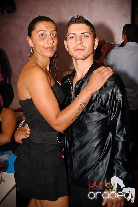 Petrecere în Rio Club, 