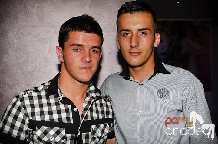 Petrecere în Rio Club, 