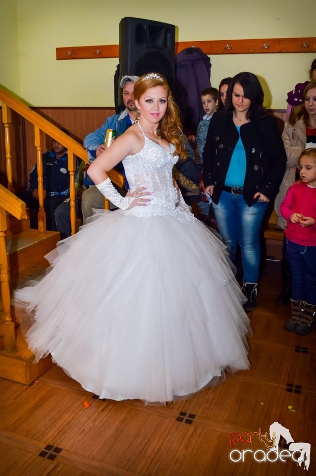 Petrecere în Sălard, Sălard