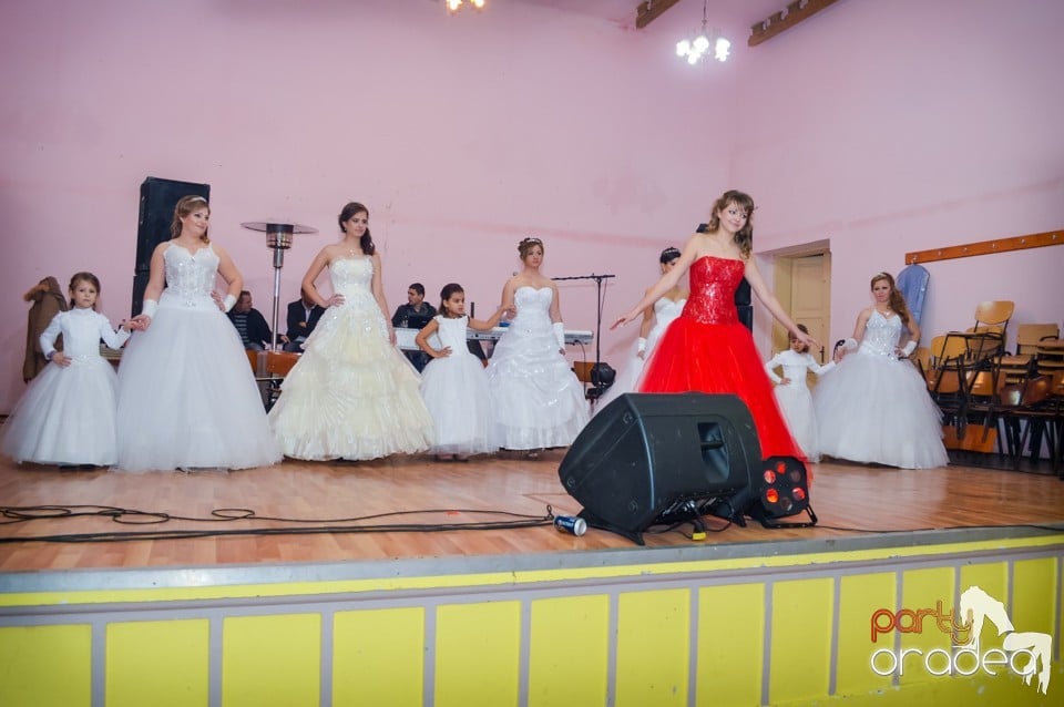 Petrecere în Sălard, Sălard