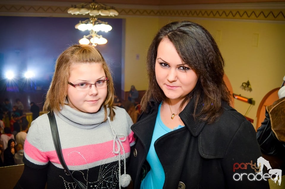 Petrecere în Sălard, Sălard