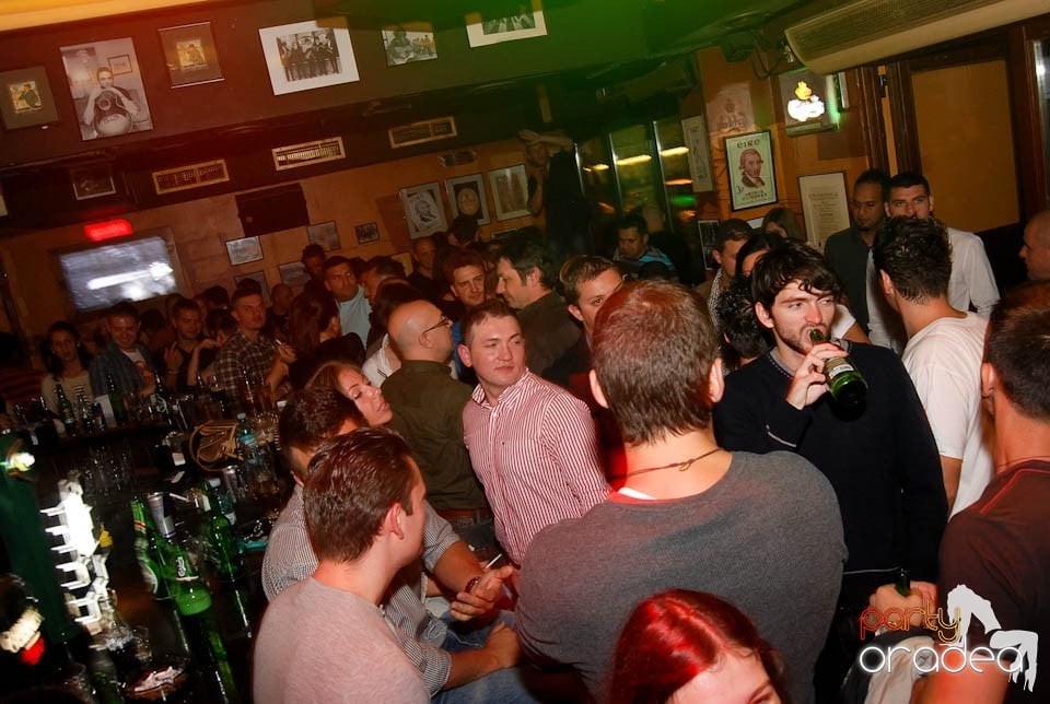 Petrecere incendiară în Lord's Pub Oradea, Lord's Pub
