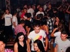 Petrecere la maxim în Club Luna