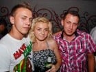 Petrecere la maxim în Club Luna