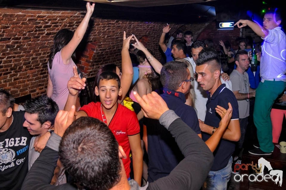 Petrecere NMD Student's Party, 