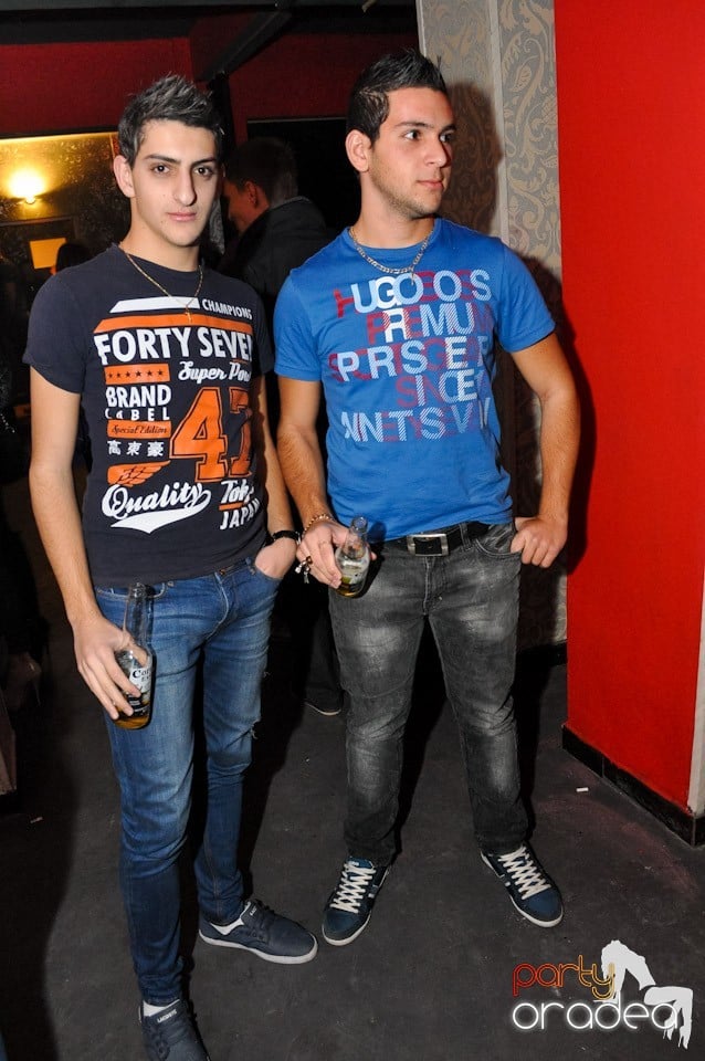 Petrecere până dimineaţa în Life, 