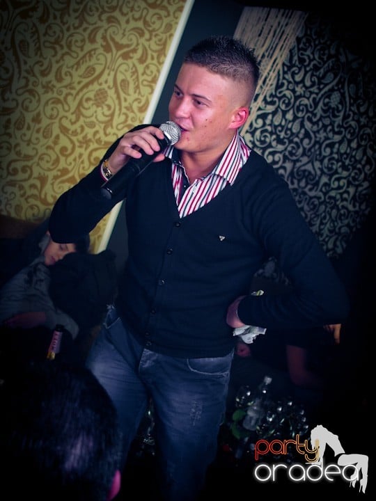 Petrecerea continuă în Club Life, 