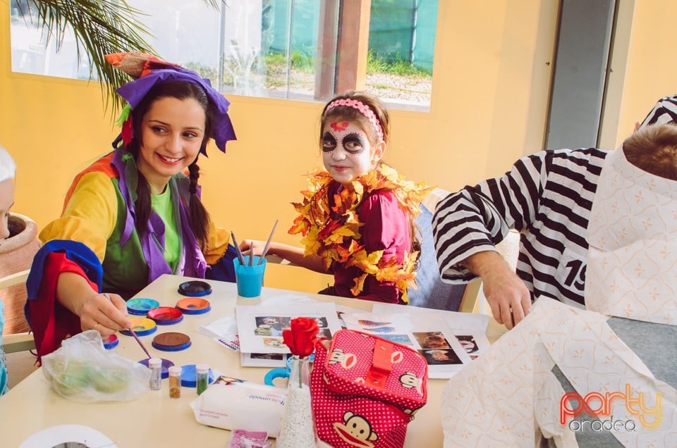 Petrecerea copiilor la Halloween Costume Ball, Restaurant Rivo