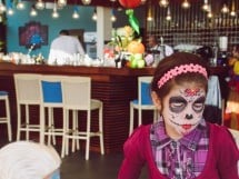 Petrecerea copiilor la Halloween Costume Ball