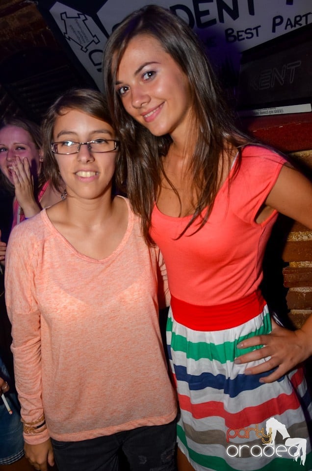 Petrecerea de marţi - NMD Student Party, 