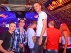 Petrecerea de miercuri în Club Escape