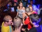 Petrecerea de miercuri în Club Escape