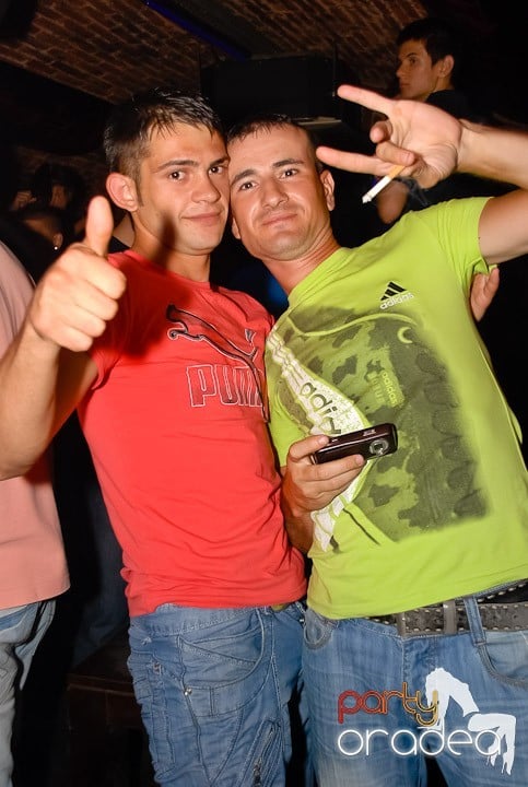 Petrecerea de miercuri în Escape, 