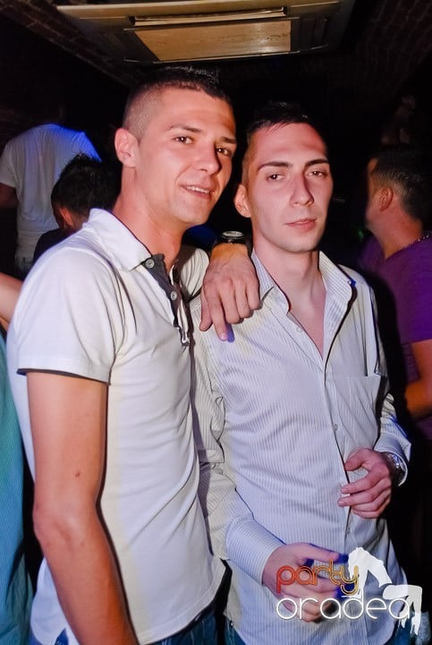 Petrecerea de miercuri în Escape, 