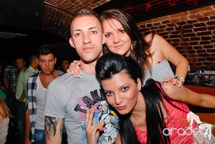 Petrecerea de miercuri în Escape, 