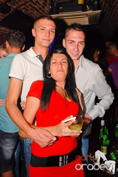 Petrecerea de miercuri în Escape, 