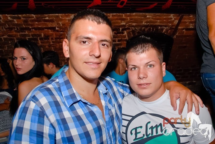 Petrecerea de miercuri în Escape, 