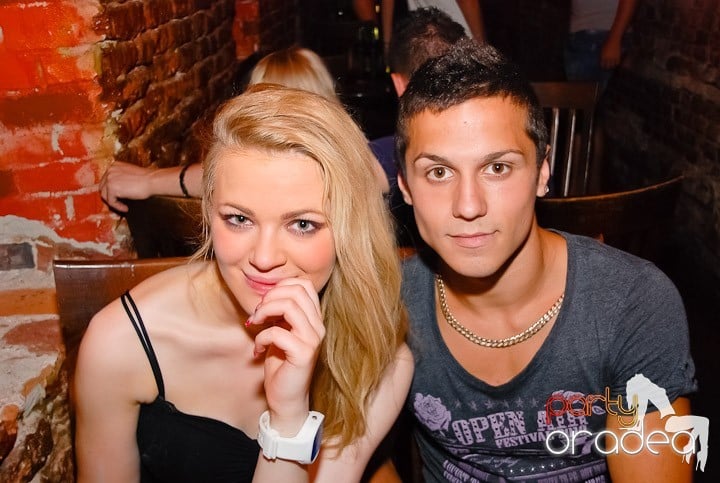 Petrecerea de miercuri în Escape, 