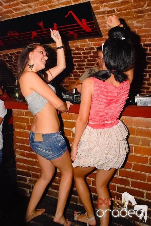 Petrecerea de miercuri în Escape, 