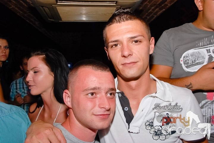 Petrecerea de miercuri în Escape, 