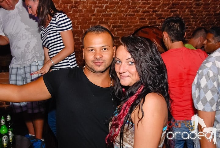 Petrecerea de miercuri în Escape, 