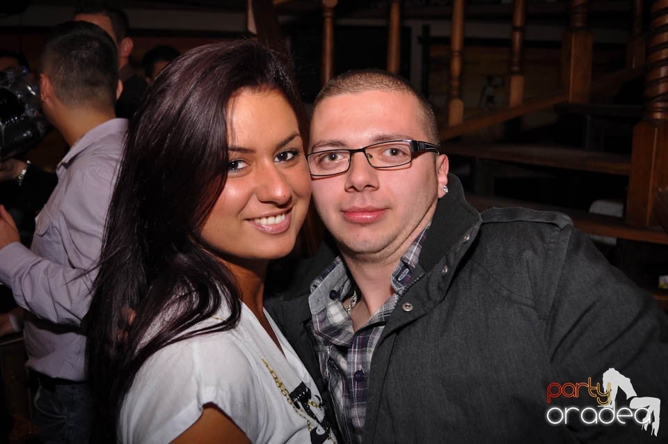 Petrecerea de Paşti continuă în Zulu, Zulu Caffe