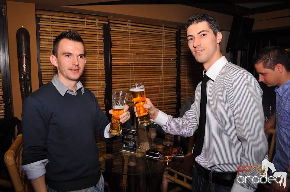 Petrecerea de Paşti continuă în Zulu, Zulu Caffe