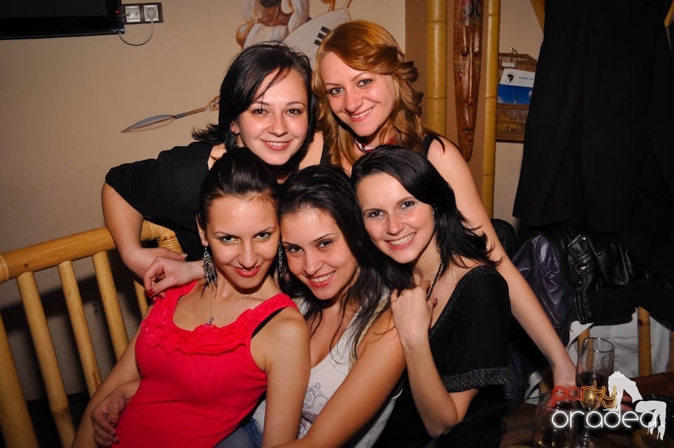 Petrecerea de Paşti continuă în Zulu, Zulu Caffe