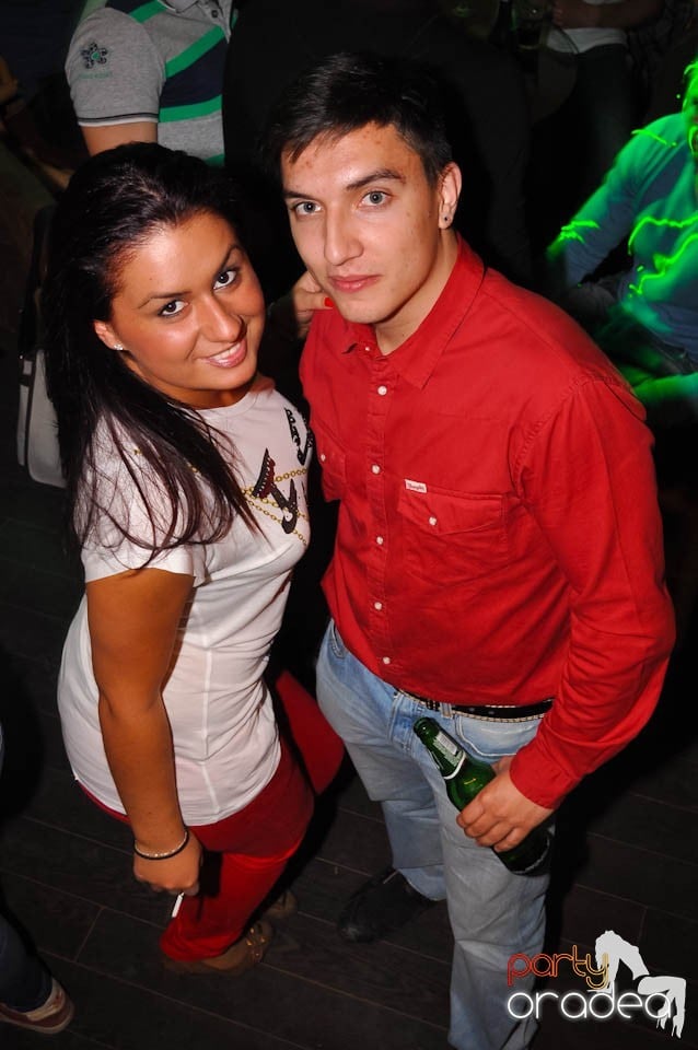 Petrecerea de Paşti continuă în Zulu, Zulu Caffe