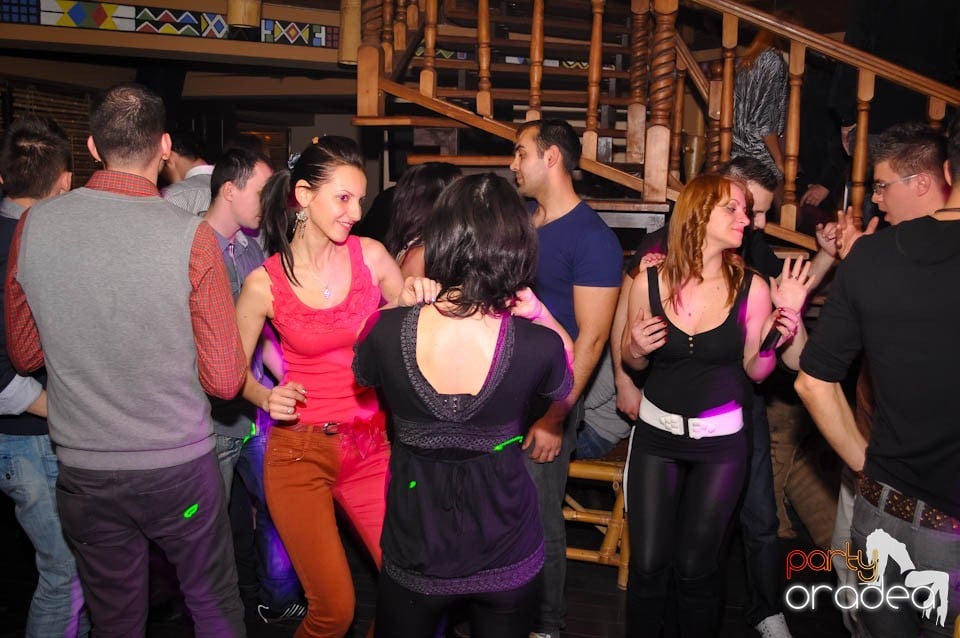 Petrecerea de Paşti continuă în Zulu, Zulu Caffe