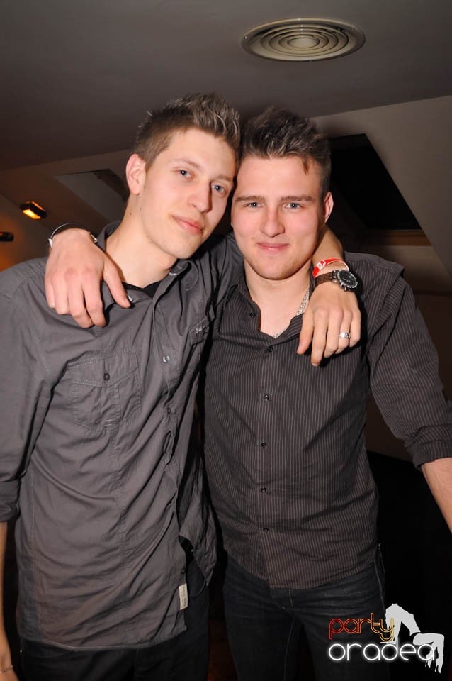 Petrecerea de Paşti continuă în Zulu, Zulu Caffe