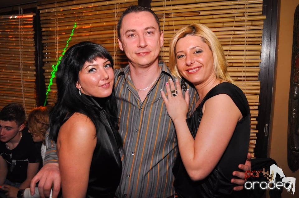 Petrecerea de Paşti continuă în Zulu, Zulu Caffe