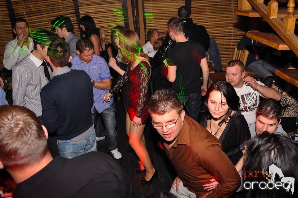 Petrecerea de Paşti continuă în Zulu, Zulu Caffe