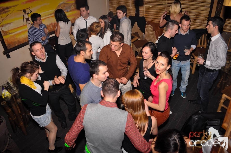 Petrecerea de Paşti continuă în Zulu, Zulu Caffe