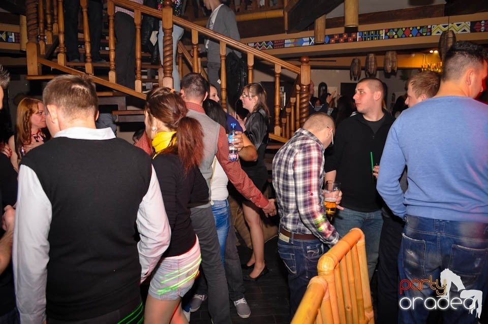 Petrecerea de Paşti continuă în Zulu, Zulu Caffe