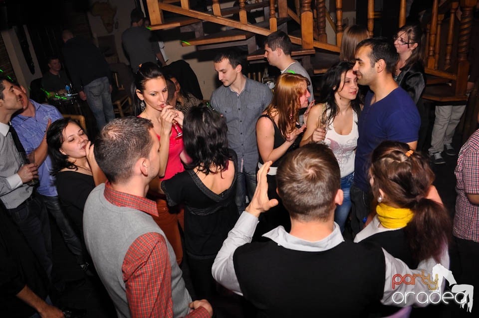 Petrecerea de Paşti continuă în Zulu, Zulu Caffe