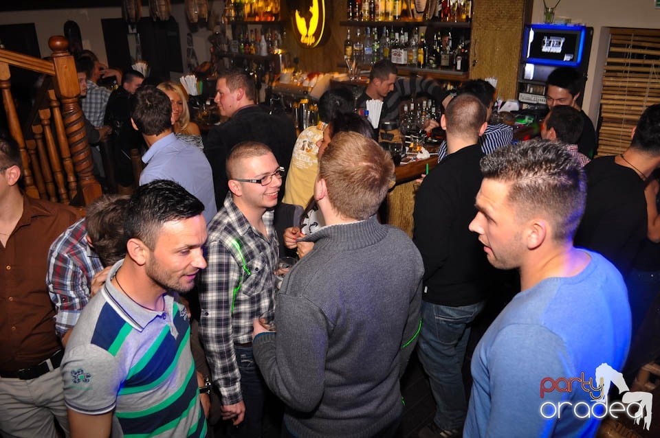 Petrecerea de Paşti continuă în Zulu, Zulu Caffe