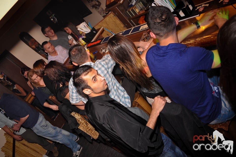 Petrecerea de Paşti continuă în Zulu, Zulu Caffe