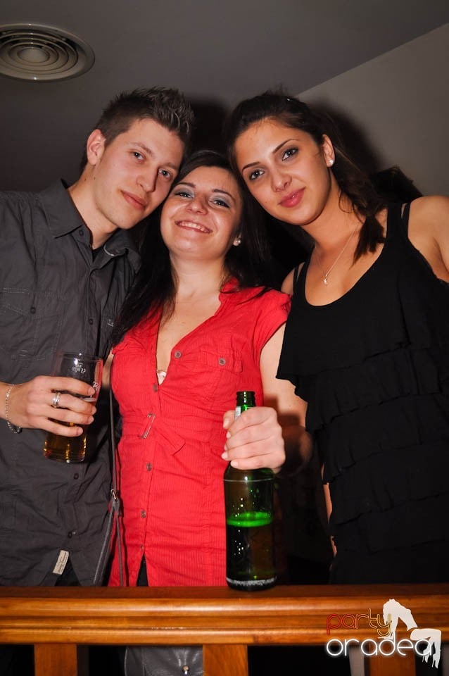 Petrecerea de Paşti continuă în Zulu, Zulu Caffe