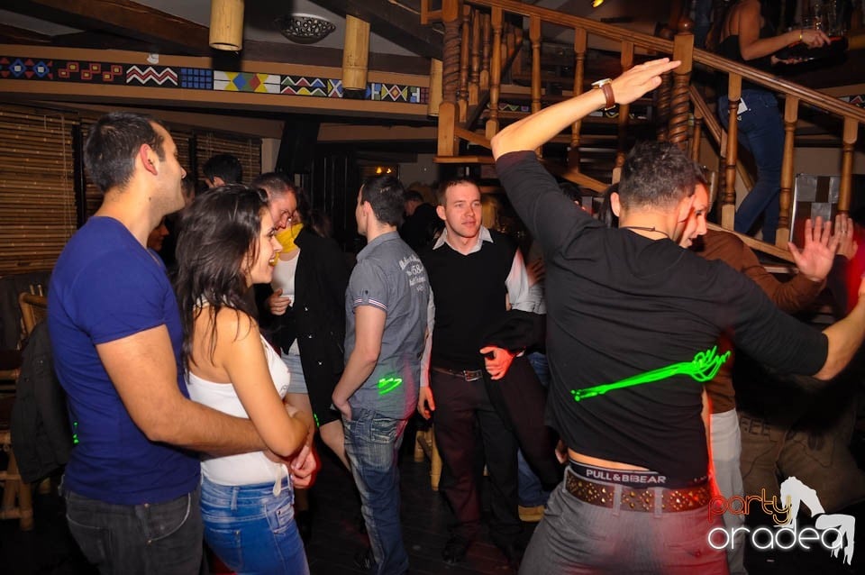 Petrecerea de Paşti continuă în Zulu, Zulu Caffe