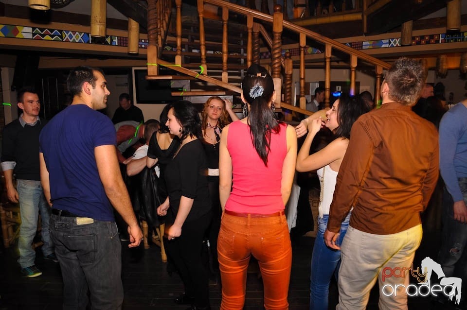 Petrecerea de Paşti continuă în Zulu, Zulu Caffe