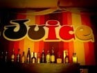 Petrecerea de sâmbătă seara în Juice