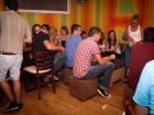 Petrecerea de vineri seara în Juice