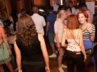 Petrecerea de vineri seara în Juice