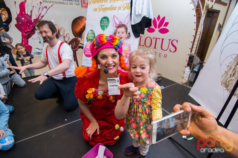 Petrecerea Iepurașilor cu Toppolina și Hapciu, Lotus Center