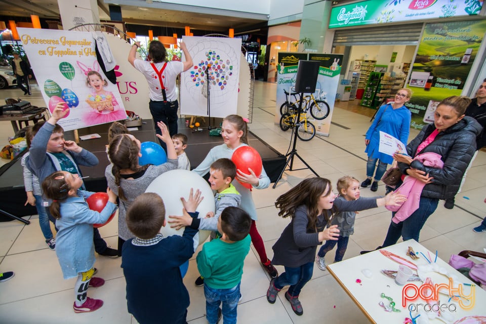 Petrecerea Iepurașilor cu Toppolina și Hapciu, Lotus Center